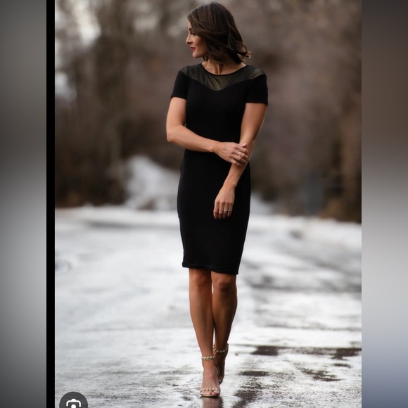 Sexy Modest Boutique Little Black Dress - Picture 1 of 4